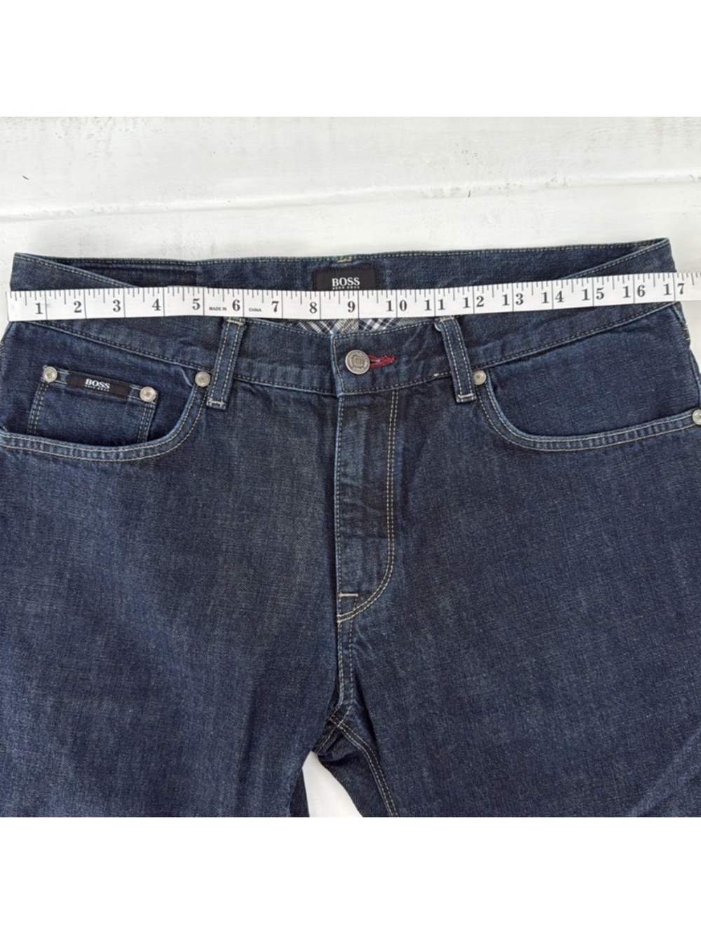 BOSS Men's Indigo Straight Jeans